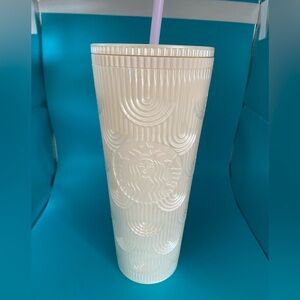Starbucks Tumbler 24oz White Pearl Shell Mermaid Scales Venti Cup